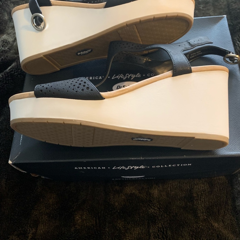 New Platform sandals